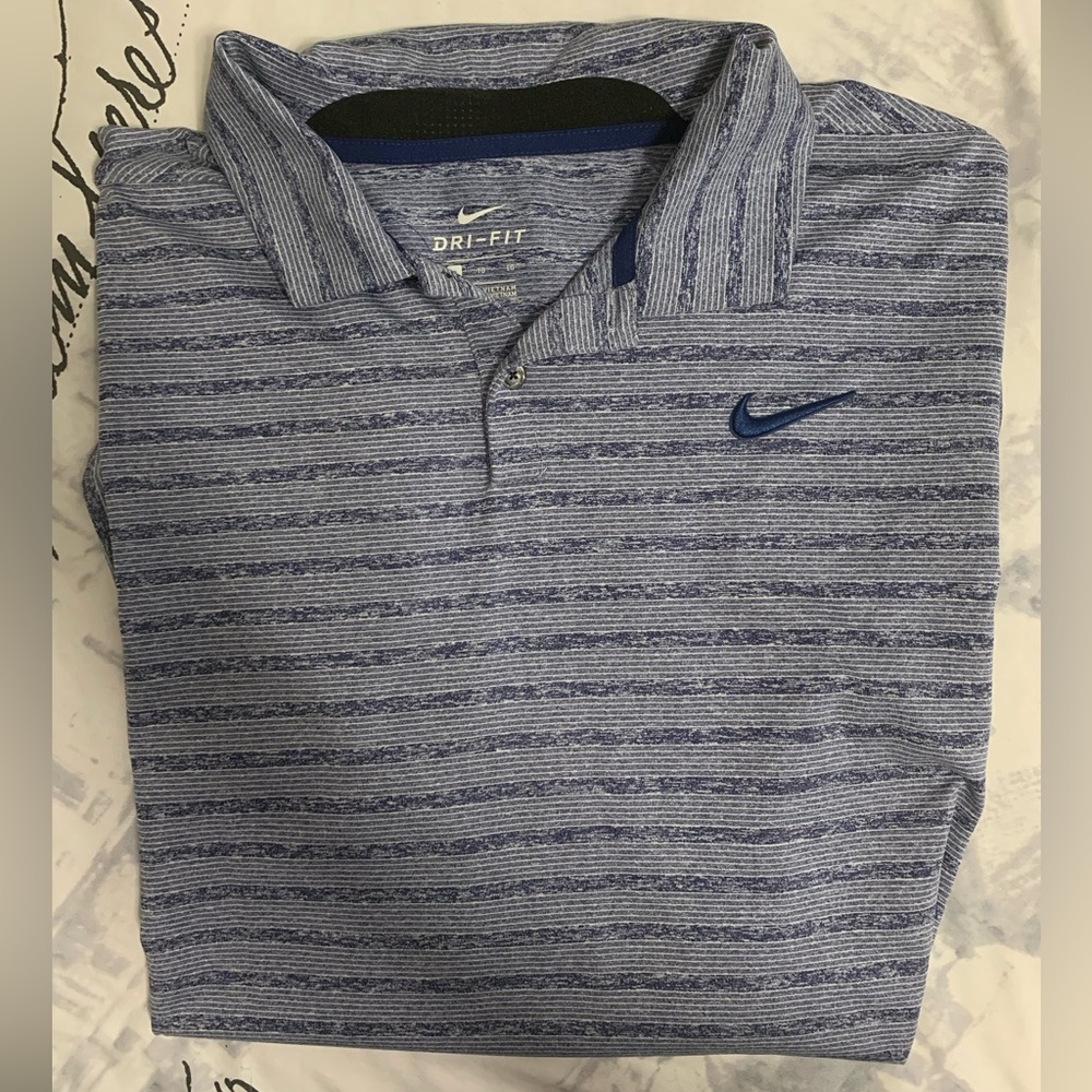 Nike Mens Dri Fit XL short sleeve